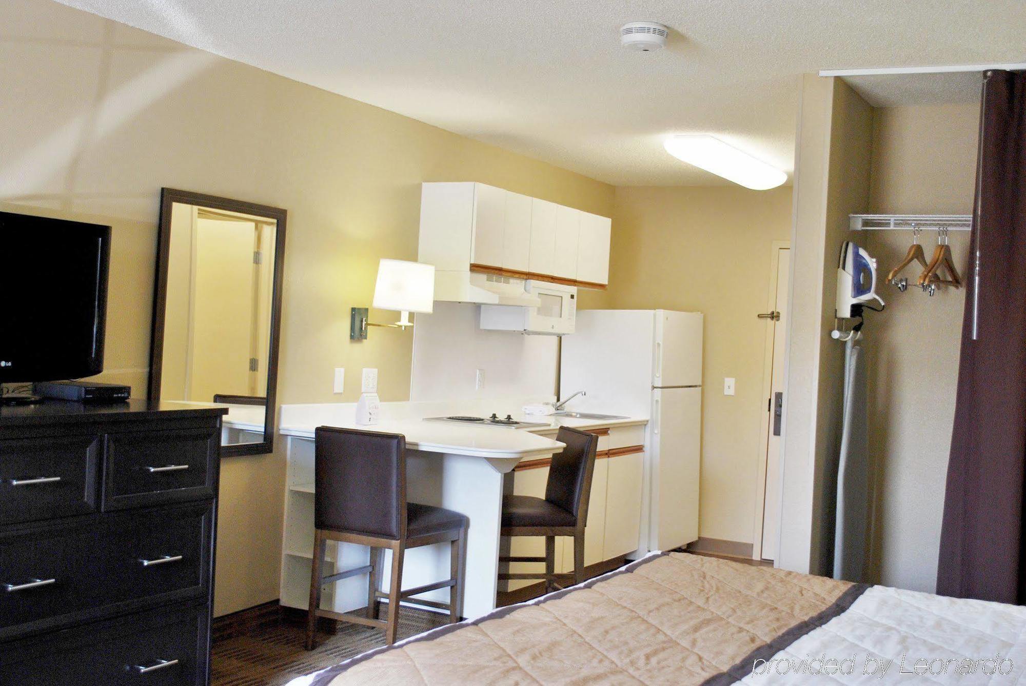 Extended Stay America Suites - Milwaukee - Brookfield Ngoại thất bức ảnh